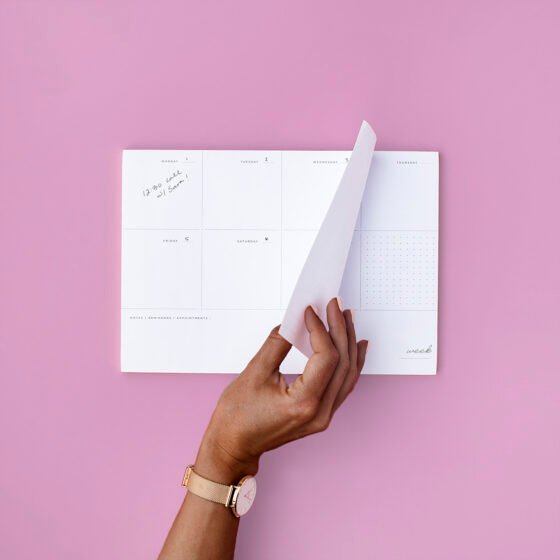 picture of a blank calendar being flipped