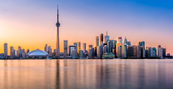 picture of Toronto skyline