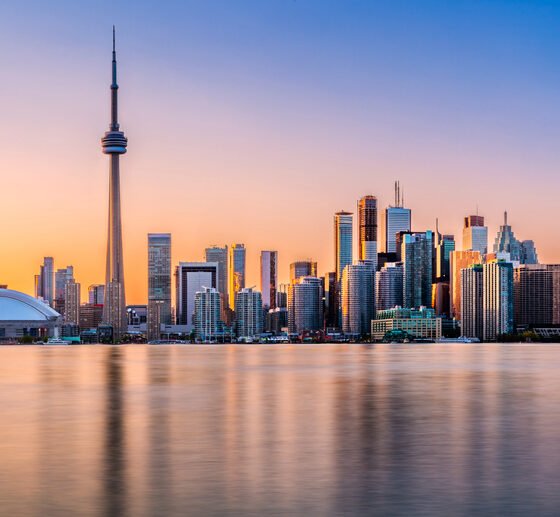 picture of Toronto skyline