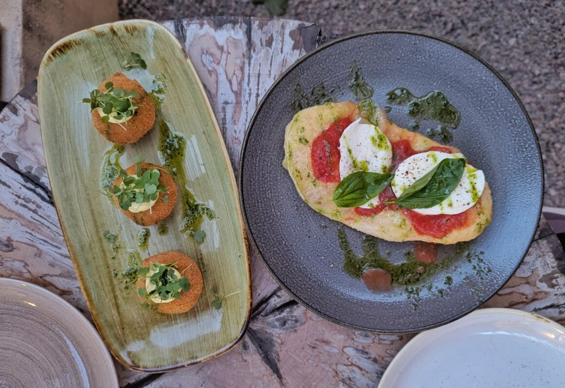 arancini and pizzetta fritta at souldough in Cascais, Portugal