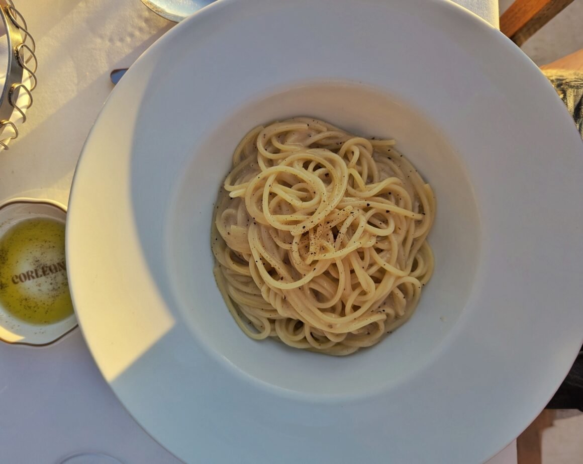cacio e pepe at Corleone in Cascais
