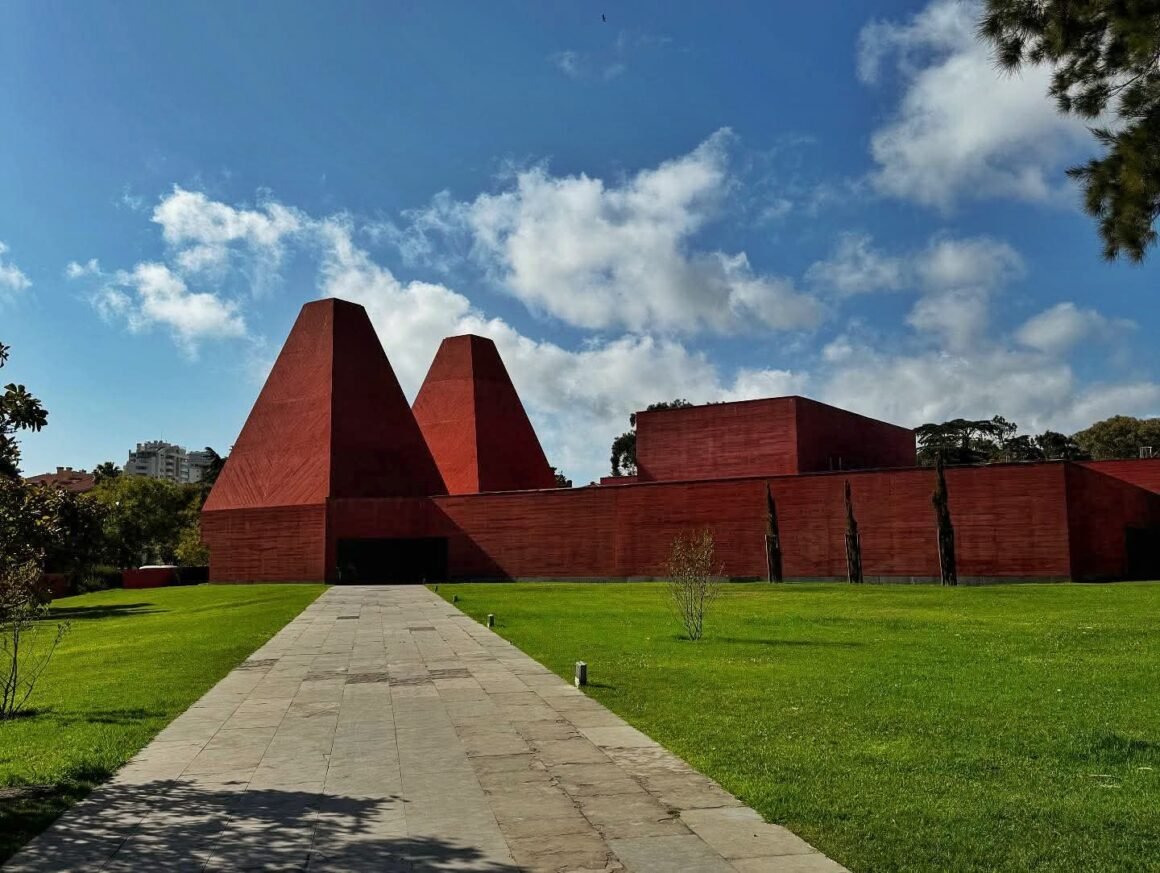Casa das Histórias Paula Rego in Cascais, Portugal
