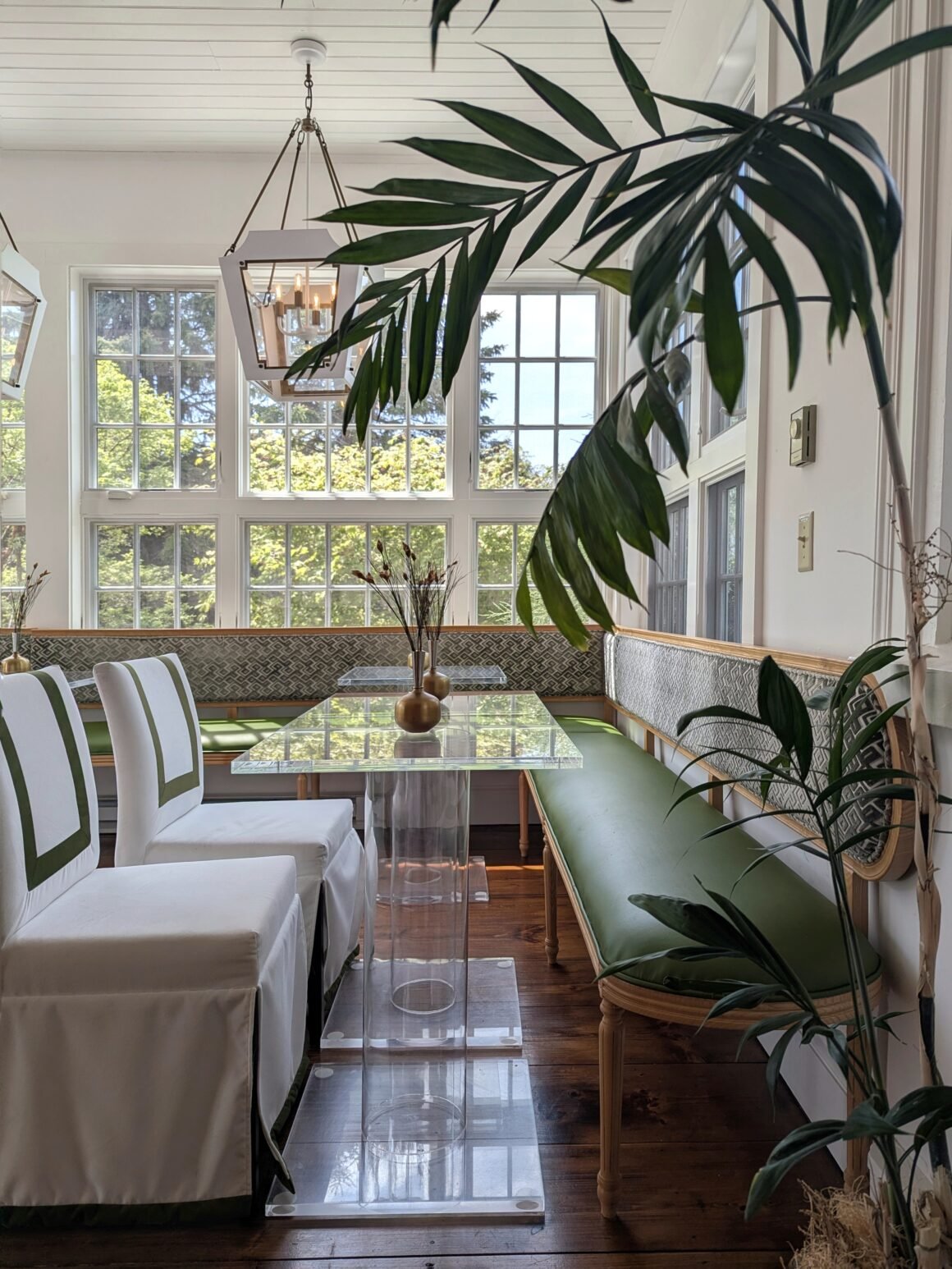 dining room at the William Jefferds House