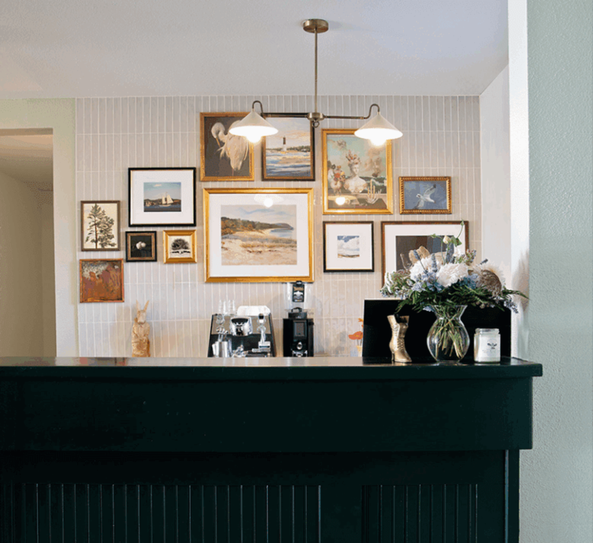 check in desk at Hotel Sylvia